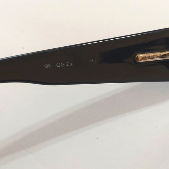 Gucci Unisex No Lens Eyeglasses - Picture 9 of 10